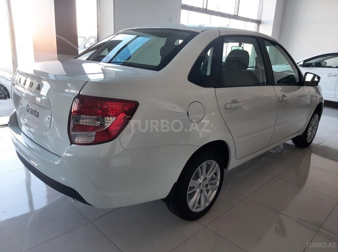 LADA (VAZ) Granta 2024, 10,700 km - 1.6 л - Bakı