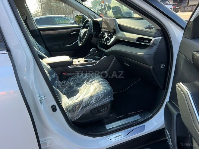 Toyota Highlander-15