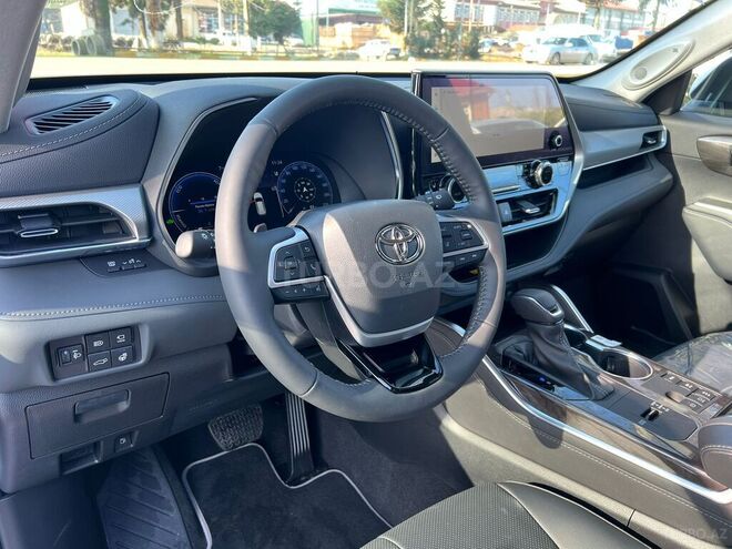 Toyota Highlander-9