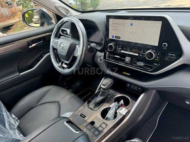 Toyota Highlander-14