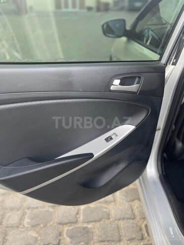 Hyundai Accent 2014, 120,000 km - 1.6 l - Bakı