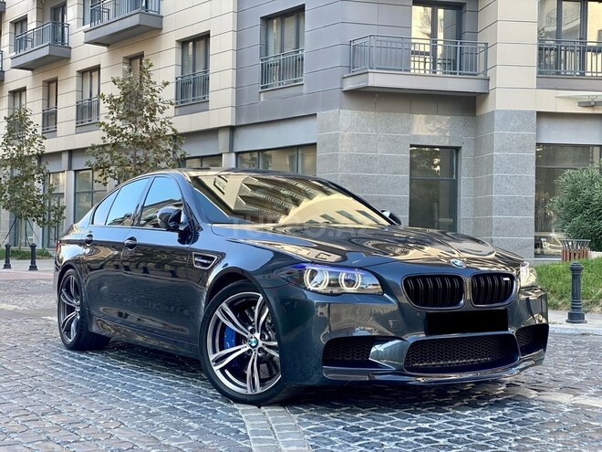 BMW M5 2012, 138,000 km - 4.4 l - Bakı