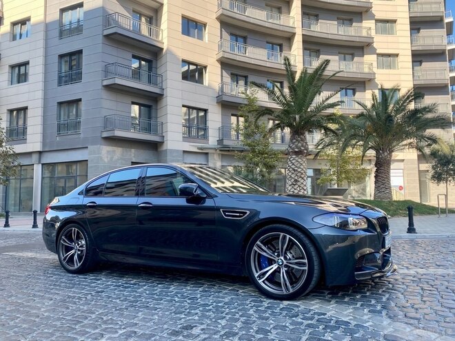 BMW M5 2012, 138,000 km - 4.4 l - Bakı