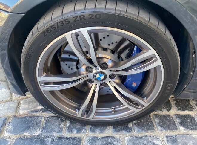BMW M5 2012, 138,000 km - 4.4 l - Bakı