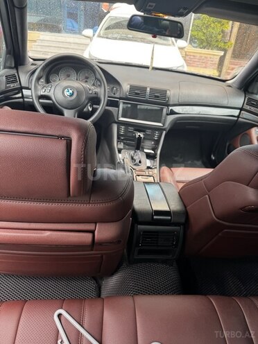 BMW 525 2001, 240,000 km - 2.5 l - Bakı