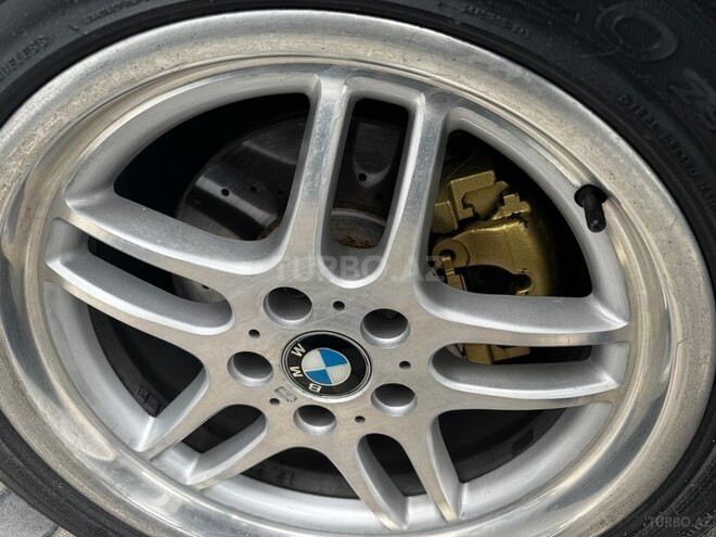 BMW 525 2001, 240,000 km - 2.5 l - Bakı