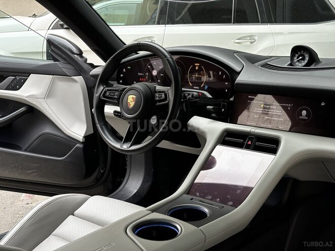 Porsche Taycan 2022, 22,000 km - 0.0 l - Bakı