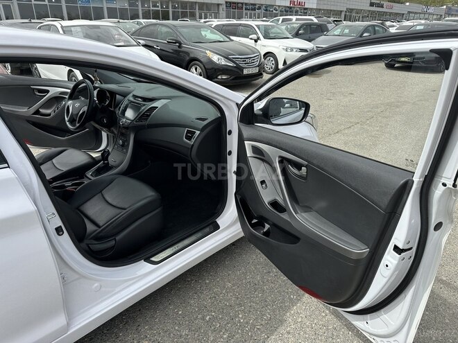 Hyundai Avante 2015, 147,000 km - 1.6 l - Bakı