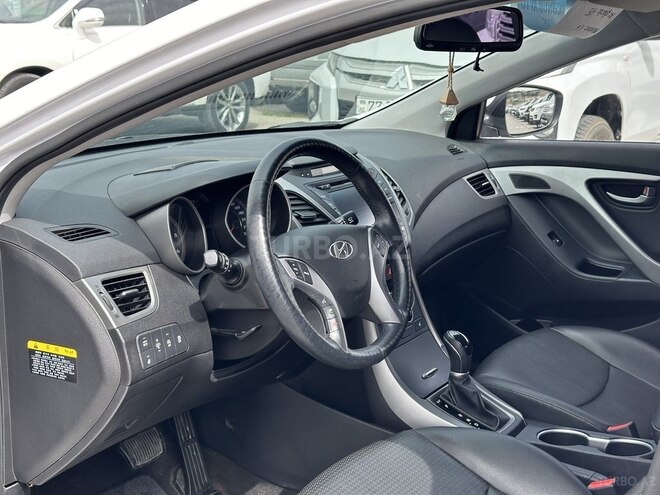 Hyundai Avante 2015, 147,000 km - 1.6 l - Bakı