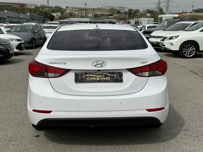 Hyundai Avante 2015, 147,000 km - 1.6 l - Bakı