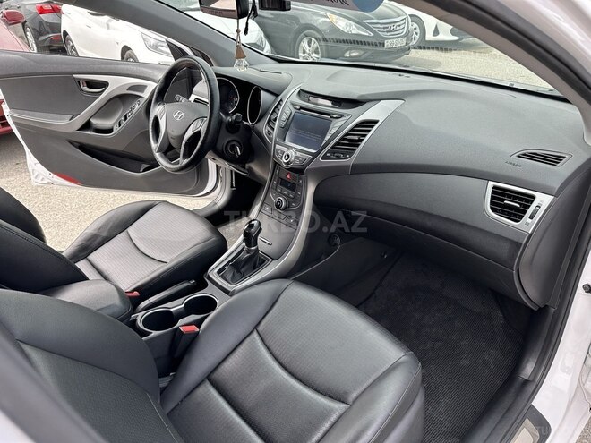 Hyundai Avante 2015, 147,000 km - 1.6 l - Bakı