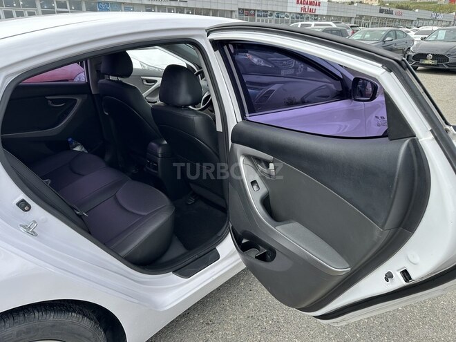 Hyundai Avante 2015, 147,000 km - 1.6 l - Bakı