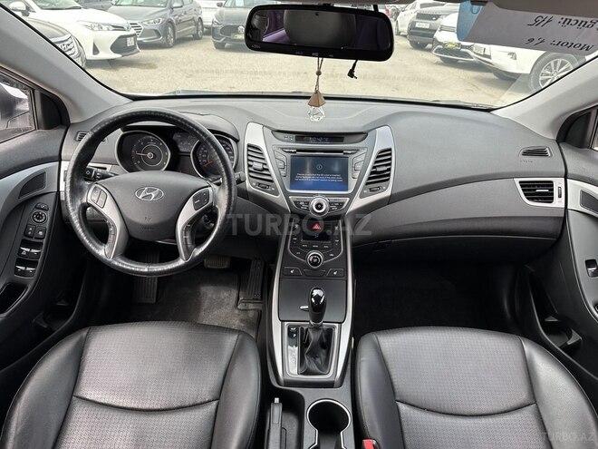 Hyundai Avante 2015, 147,000 km - 1.6 l - Bakı