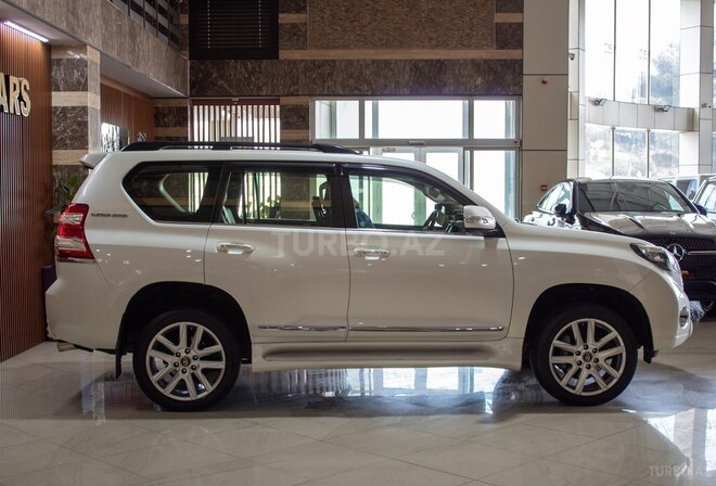Toyota Land Cruiser Prado 2014, 160,000 km - 2.7 л - Bakı