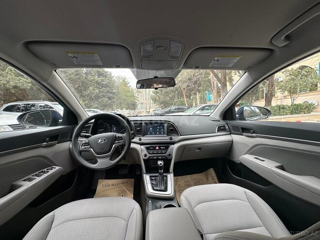 Hyundai Elantra 2018, 78,000 km - 2.0 л - Bakı