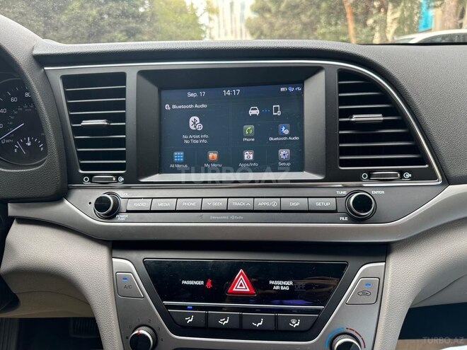 Hyundai Elantra 2018, 78,000 km - 2.0 л - Bakı