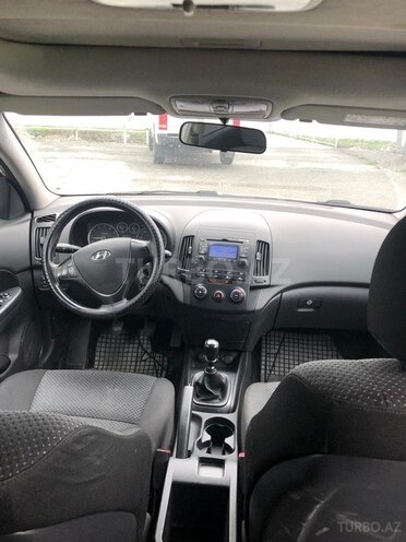 Hyundai i30 2009, 340,000 km - 1.4 l - Zaqatala