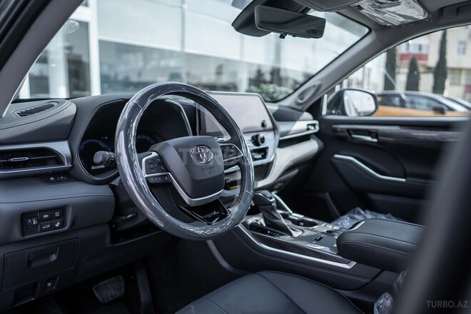 Toyota Highlander-7