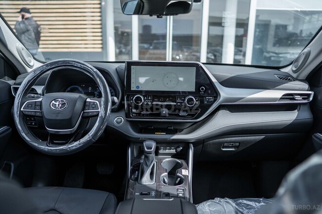 Toyota Highlander-11