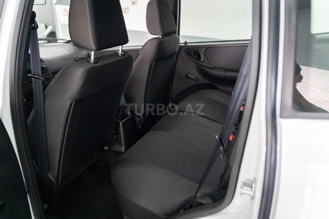 LADA (VAZ) Niva Travel-15
