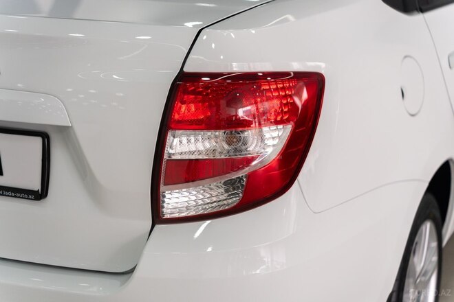 LADA (VAZ) Granta-20