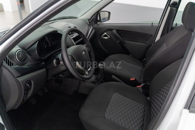 LADA (VAZ) Granta-8