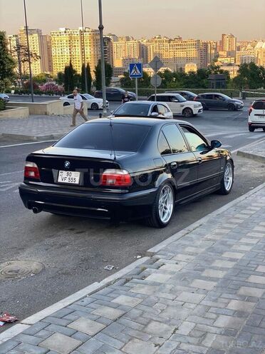 BMW 525 2001, 240,000 km - 2.5 l - Bakı
