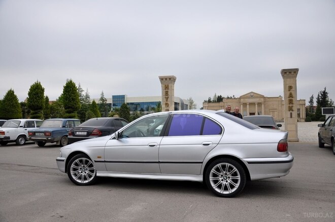 BMW 528 1996, 314,861 km - 2.5 l - Saatlı
