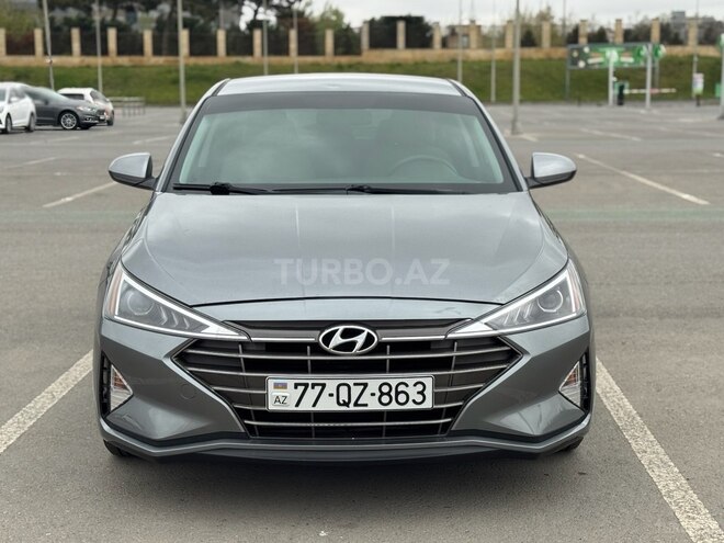 Hyundai Elantra 2019, 135,000 km - 2.0 l - Bakı