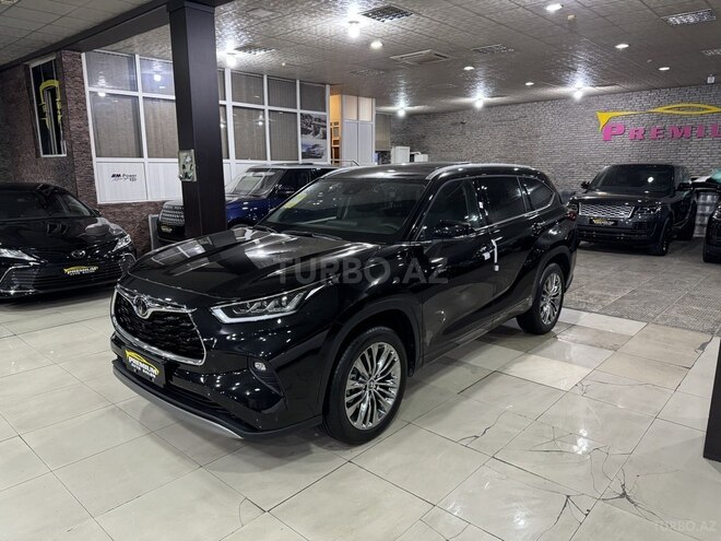 Toyota Highlander-3