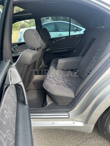 Mercedes E 240 1998, 255,000 km - 2.4 l - Bakı