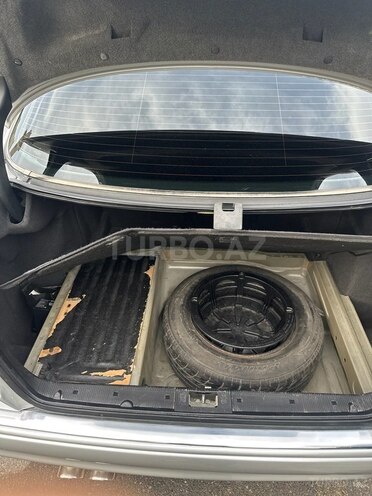 Mercedes E 240 1998, 255,000 km - 2.4 l - Bakı