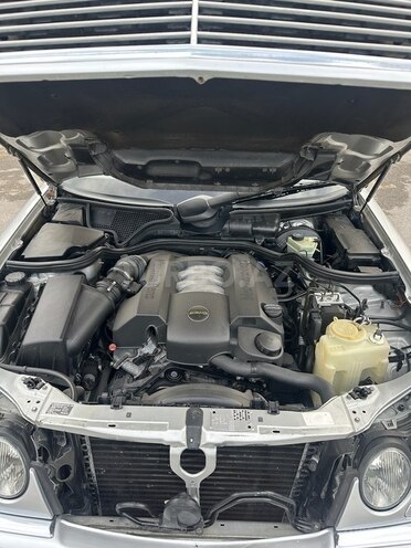 Mercedes E 240 1998, 255,000 km - 2.4 l - Bakı
