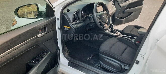 Hyundai Elantra 2017, 107,000 km - 2.0 l - Bakı