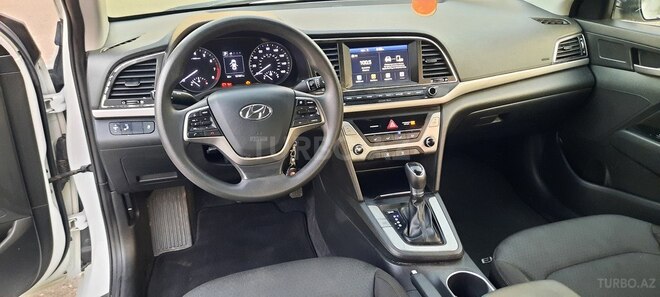 Hyundai Elantra 2017, 107,000 km - 2.0 l - Bakı
