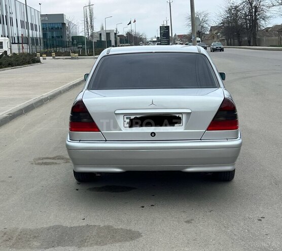 Mercedes C 180 2000, 244,244 km - 1.8 l - Bakı