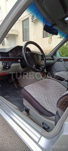 Mercedes E 280 1994, 382,000 km - 2.8 l - Şirvan