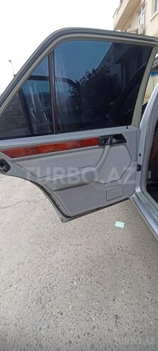Mercedes E 280 1994, 382,000 km - 2.8 l - Şirvan