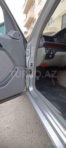 Mercedes E 280 1994, 382,000 km - 2.8 l - Şirvan