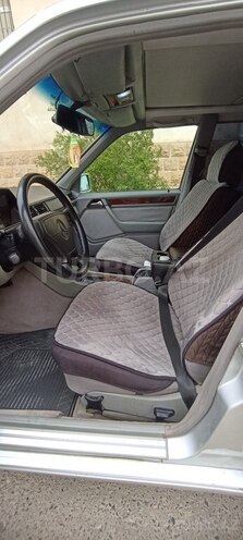 Mercedes E 280 1994, 382,000 km - 2.8 l - Şirvan