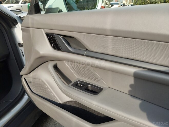 Porsche Taycan 2021, 47,000 km - 0.0 l - Bakı