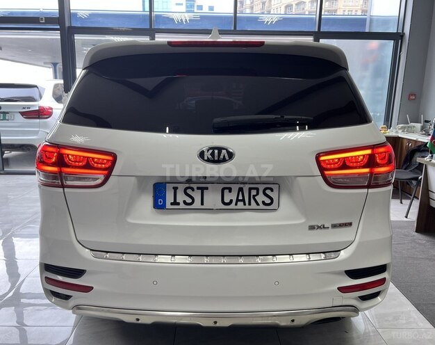 Kia Sorento-7