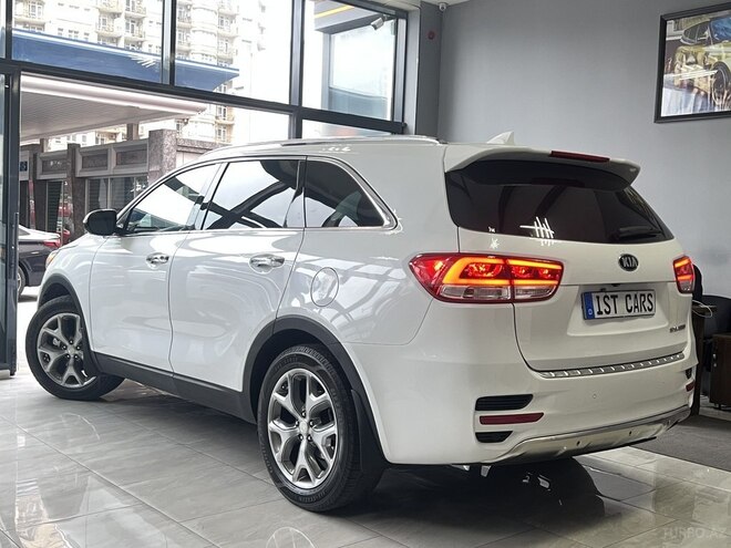 Kia Sorento-10