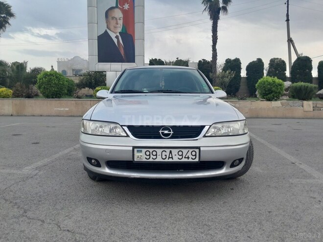 Opel Vectra 1999, 414,410 km - 1.8 l - Qax