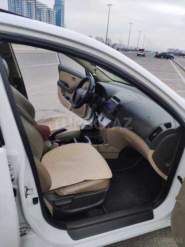 Hyundai Avante 2009, 230,000 km - 1.6 l - Bakı