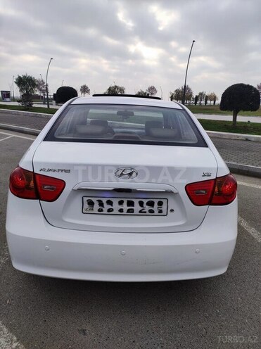 Hyundai Avante 2009, 230,000 km - 1.6 l - Bakı