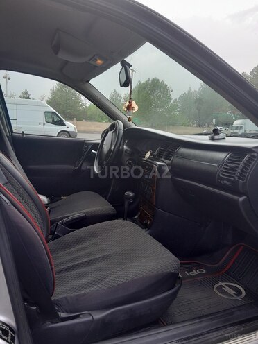 Opel Vectra 1999, 414,410 km - 1.8 l - Qax