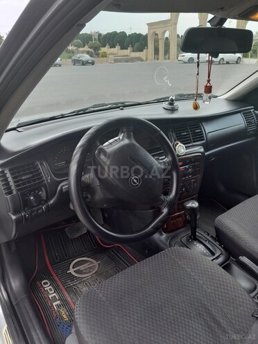 Opel Vectra 1999, 414,410 km - 1.8 l - Qax