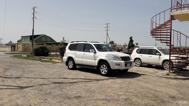 Toyota Land Cruiser Prado 2008, 110,847 km - 4.0 l - Neftçala