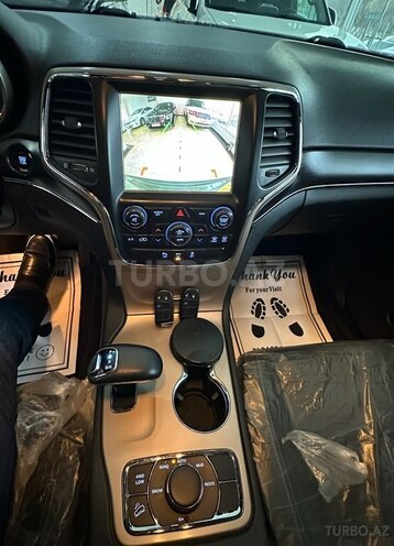 Jeep Grand Cherokee 2015, 190,000 km - 3.6 l - Sumqayıt
